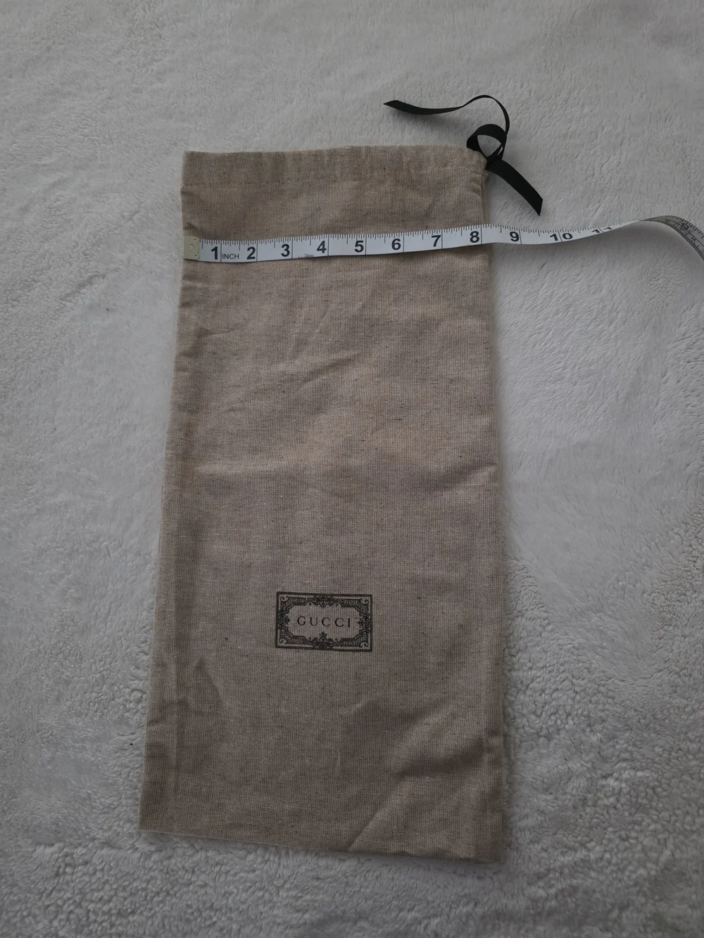 Gucci Beige Dust Bag with Black Drawstring – Vintage Logo Storage Pouch
